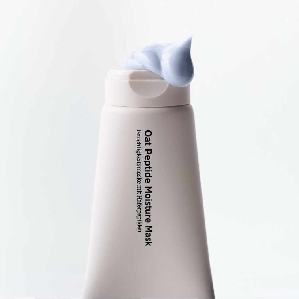 Oat Peptide Moisture Mask mit Konsistenz, die aus der Tube kommt