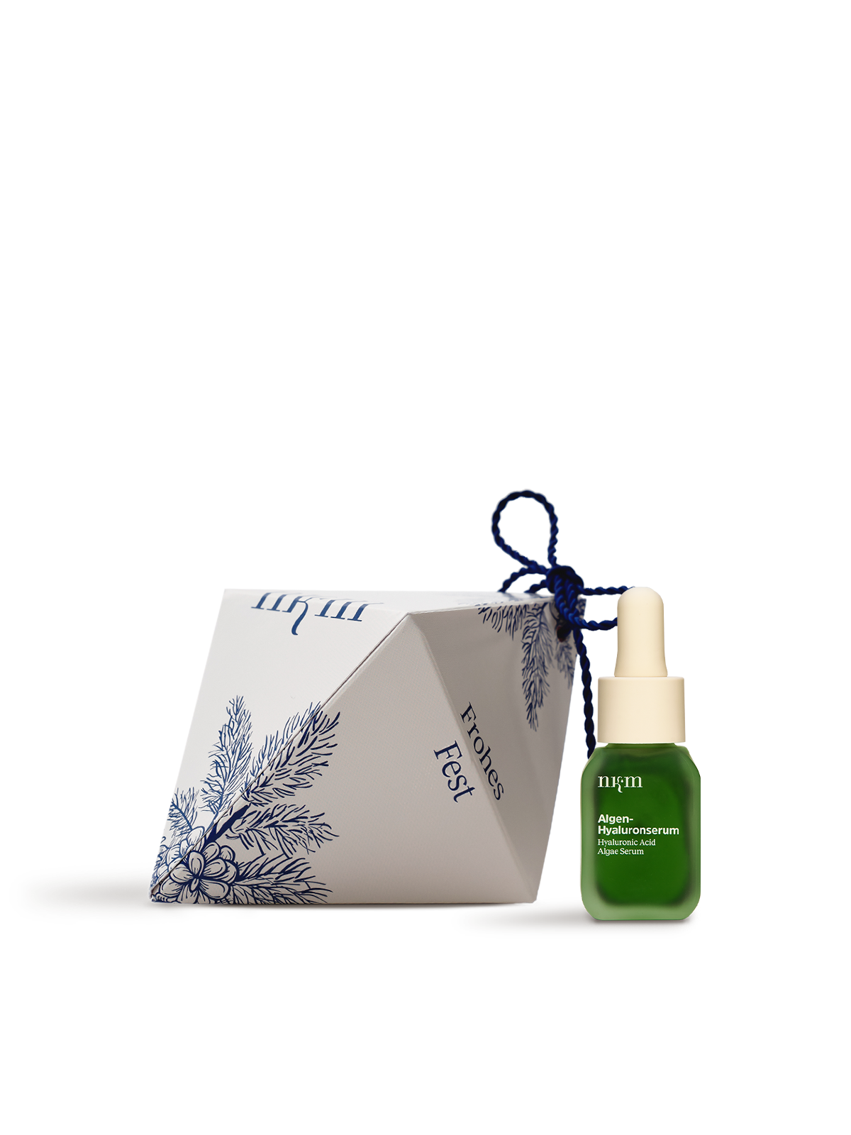Weihnachtliches Ornament mit blauen, gemalten Zweigen, daneben das Algen-Hyaluronserum von nkm