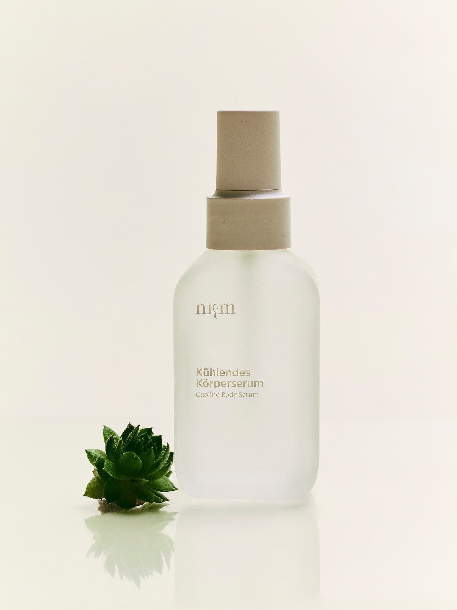 Kühlendes Körperserum von nkm