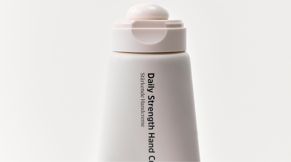Daily Strength Hand Cream von nkm