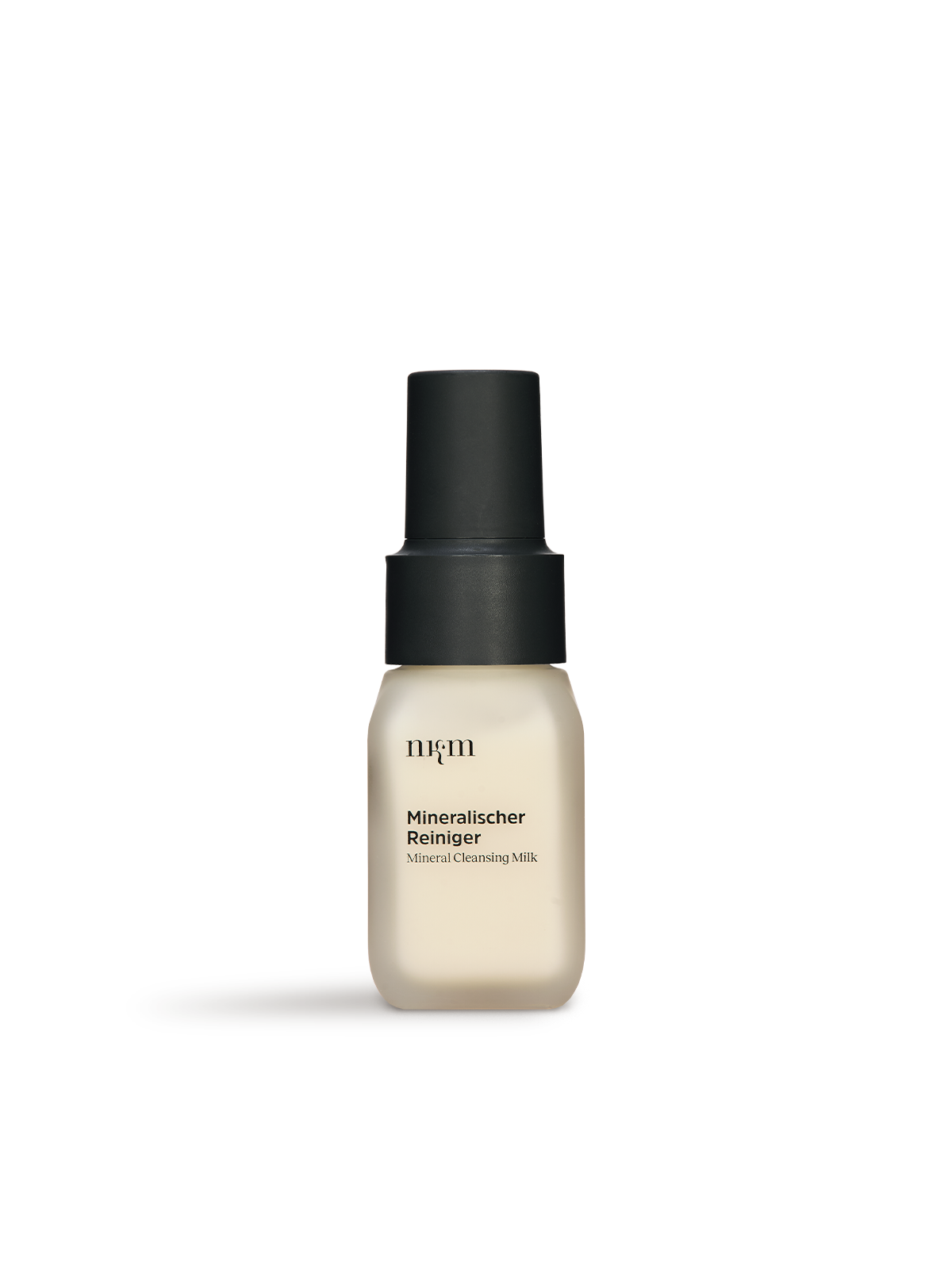 Mineralischer Reiniger von nkm in Reisegröße