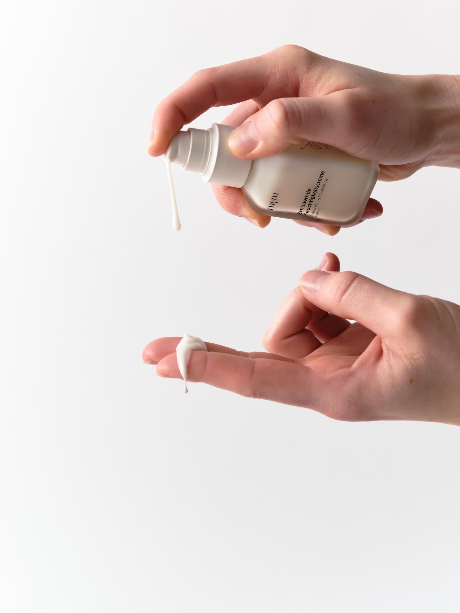 Erneuernde Feuchtigkeitscreme